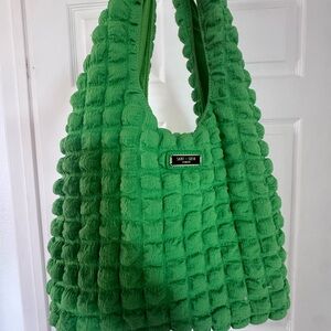 Soho Shoulder Tote Bag - Green!